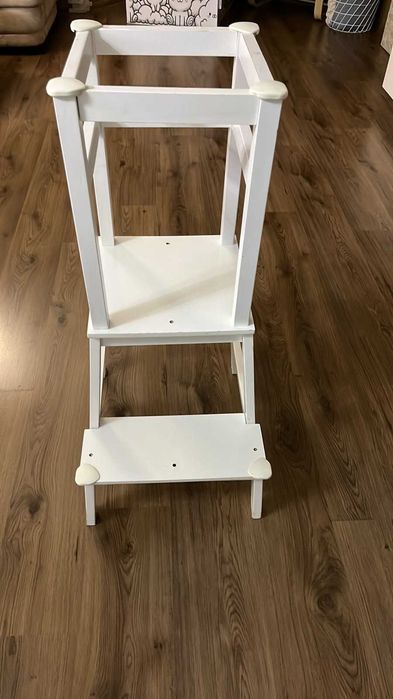 Монтесори кула бяла, дървена