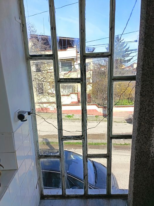Пране,почистване и освежаване  след ремонт, наематели или продажба.