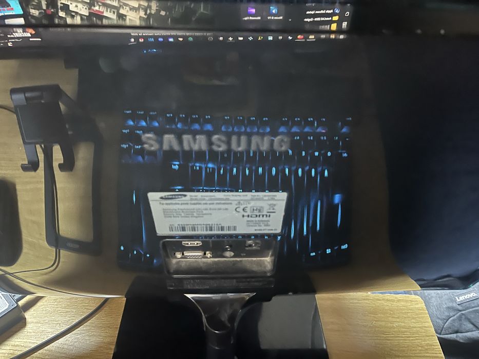 Monitor 24 inch HDMI Samsung LS24D390