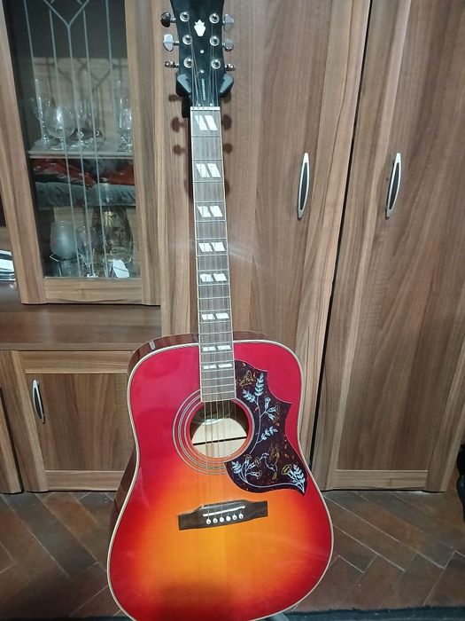 Chitara de vanzare