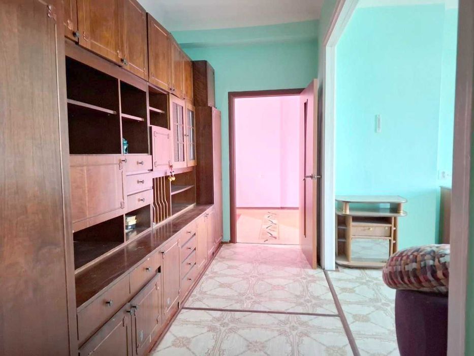 Продается 3-комнатная квартира