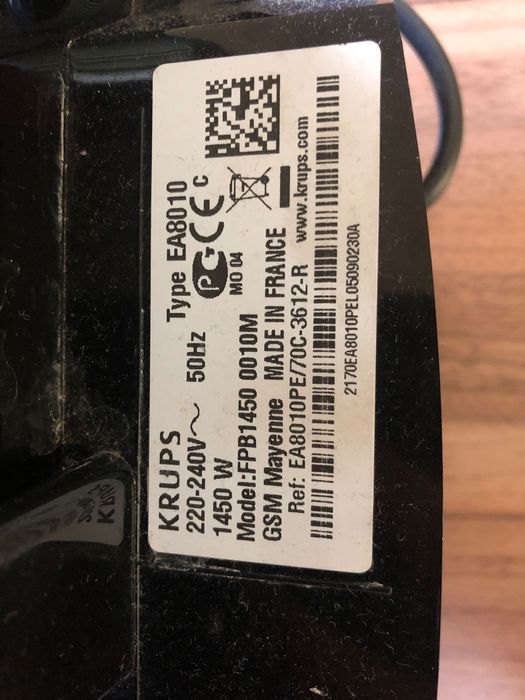 Кафеавтомат Krups EA8010 с чисто нова мелачка