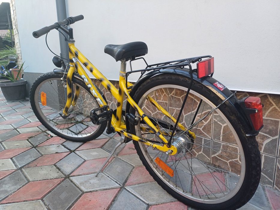 Bicicleta RIXE cu roti de 24 inch