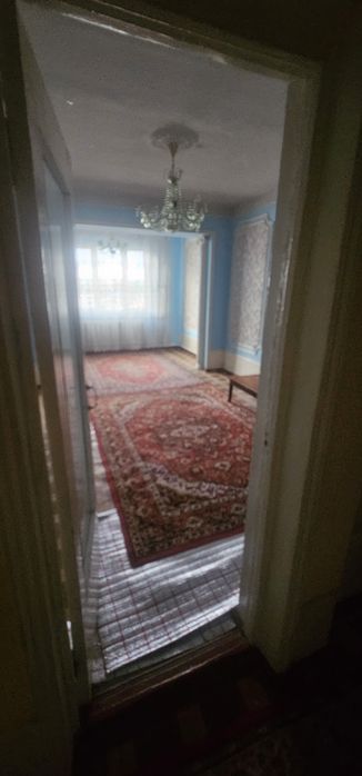 3чи каватда жойлашган 4 хонали квартира ижарага берилади