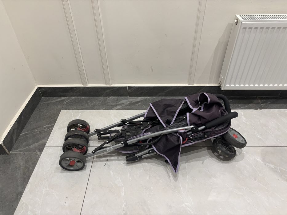 Продается коляска прогулочная