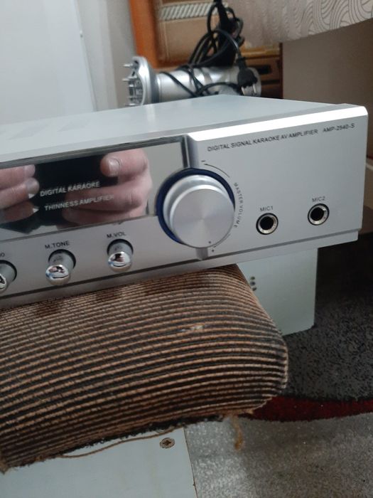 Vind amplificator de 45 w