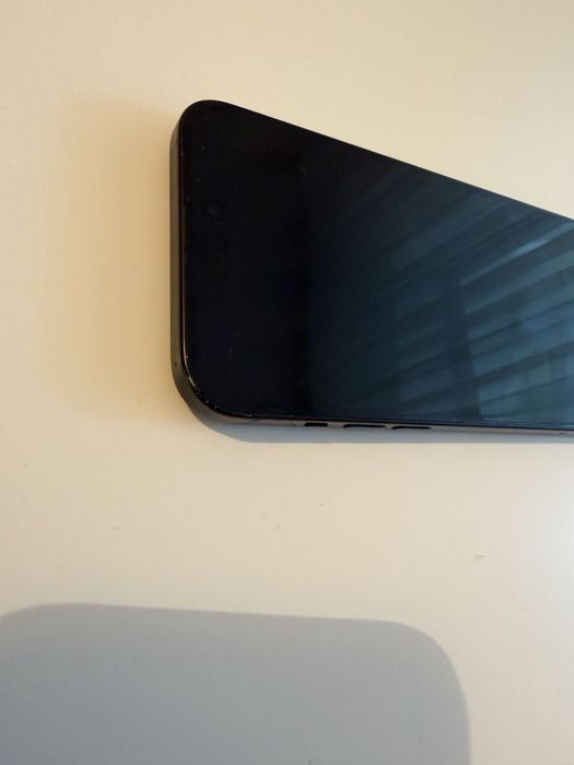 Vând Iphone 15 plus Black