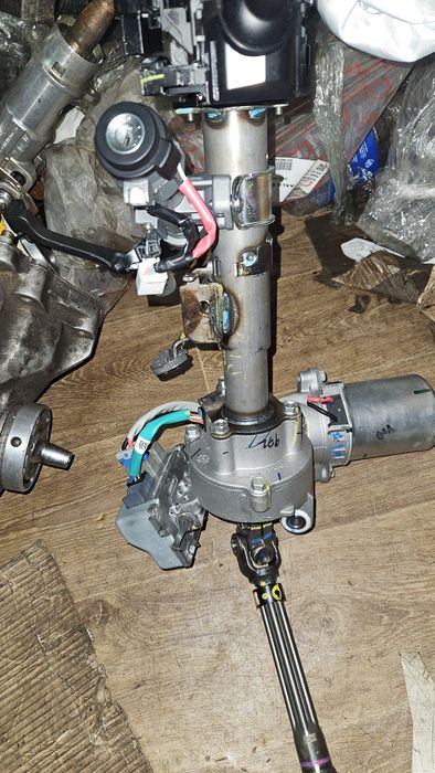 Кормилен прът/Лост за мигачи за чистачки/Волан за Hundai  I10 AC3