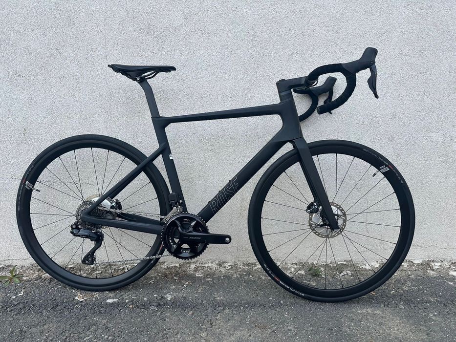 Cursiera carbon Aeroad Rose Xlite 06 echipata di2  2x12 spd an 2026