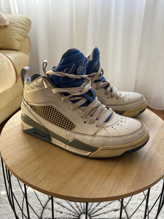 Много запазени маратонки,цената е за 4-рите чифта!