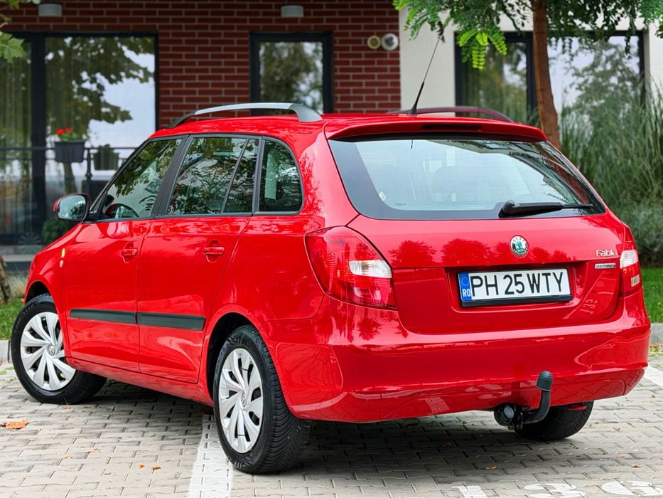 SKODA Fabia 2012 — imagine 4