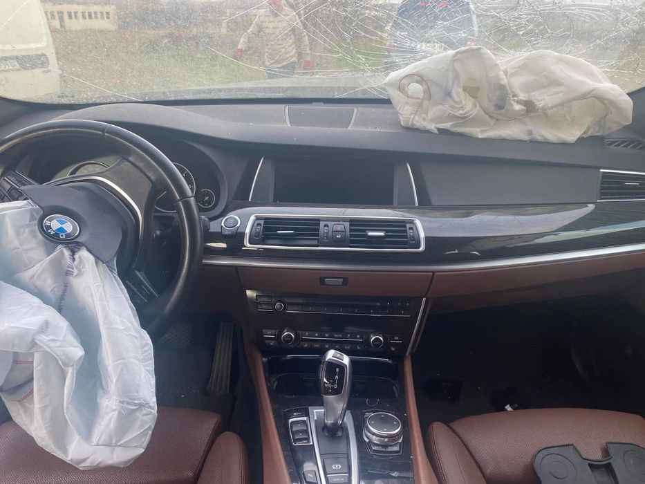 Bmw F07 520d gt 2016 на части