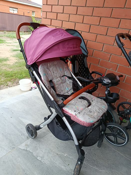Продам коляску прогулочную