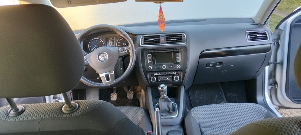 Volkswagen jetta 2012