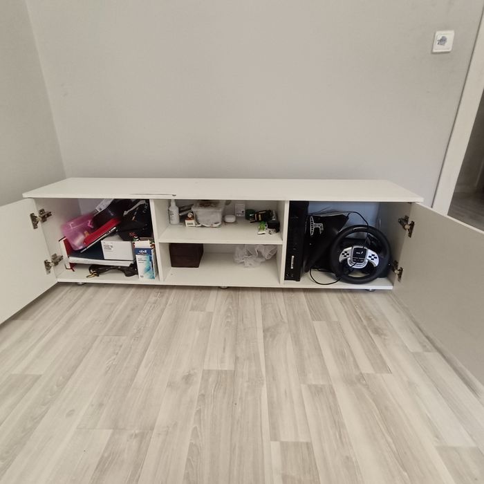 Потставка екі есігі бар