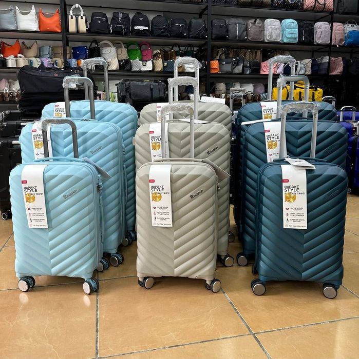 Чемоданы International traveller chiroyli fason 3 xil rangda  No:1406