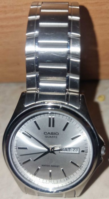Vand ceas Casio quartz