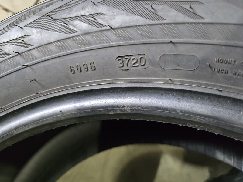 255/55/20 NOKIAN 4бр