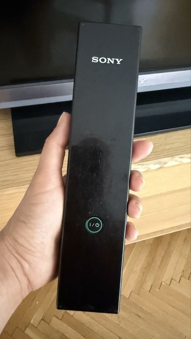 Sony BRAVIA 46 инча с въртяща стойка и дистанционно