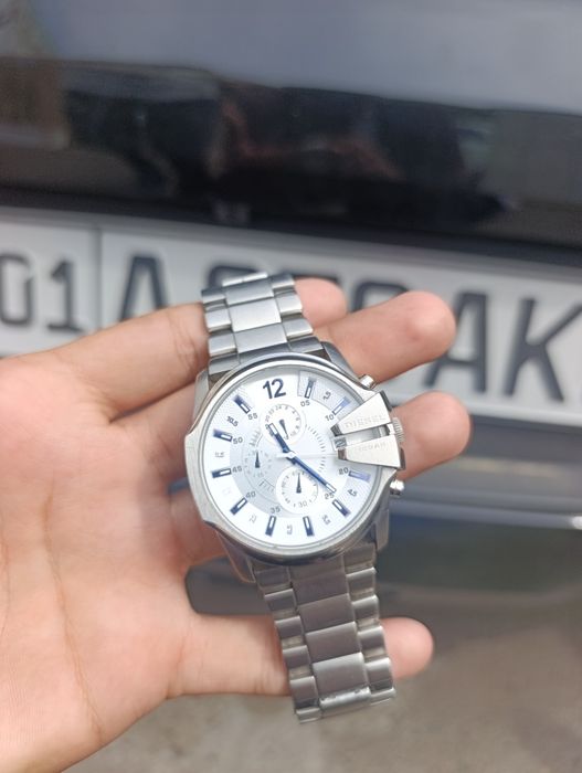 Diesel 10 BAR часы