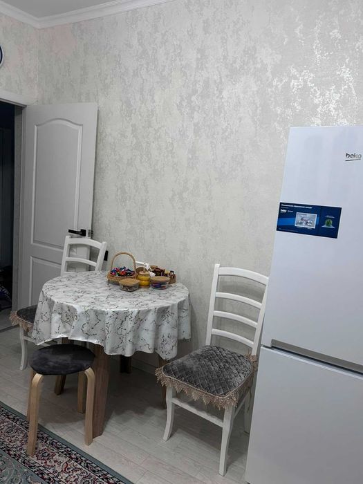 Продать 1 комнатную Назгуль Империя