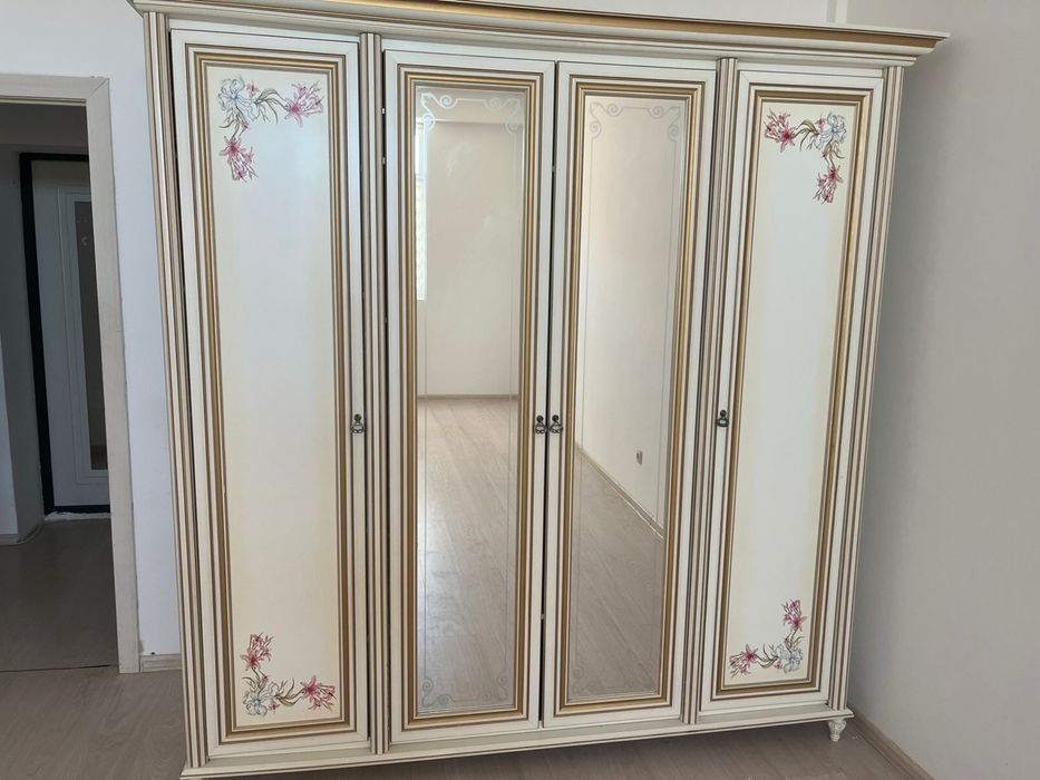 шкаф в хорошем состоянии