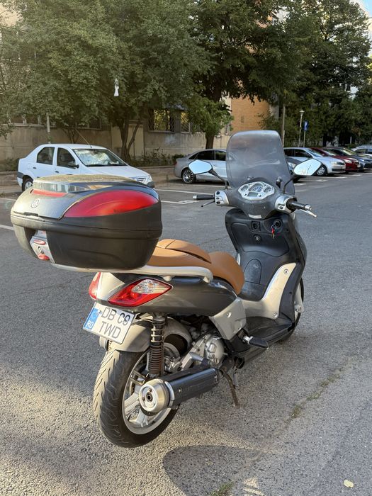 Maxi scuter Yamaha xcity 250