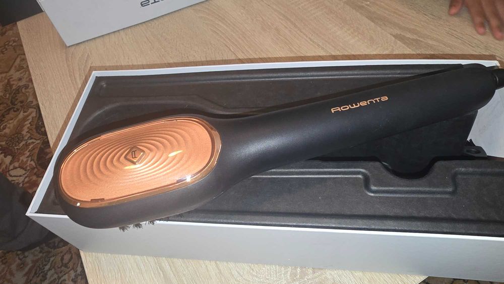 Perie reparatoare cu abur Rowenta Hair Therapist™ CF9940F0