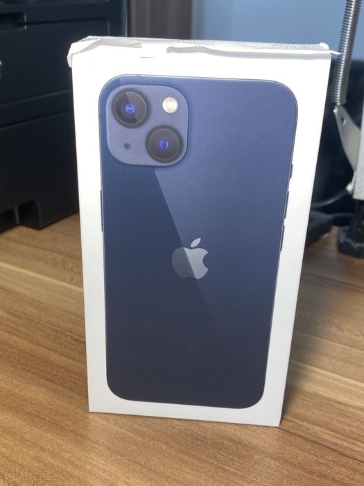 iPhone 13• 128 GB • Midnight / Cod produs: 1195