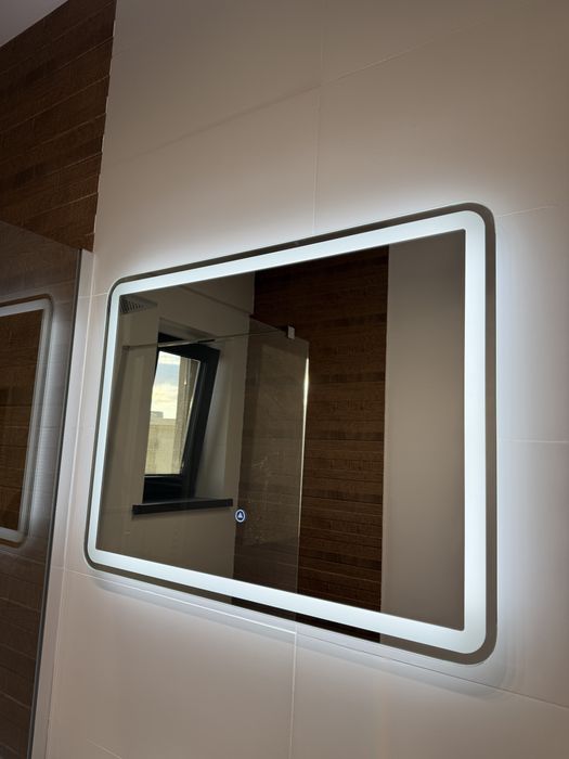Oglinda 80x60 Led integrat