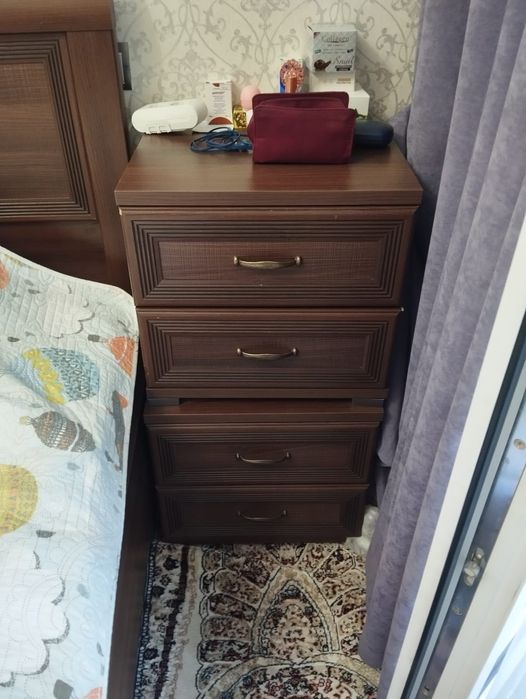 Спальный гарнитур