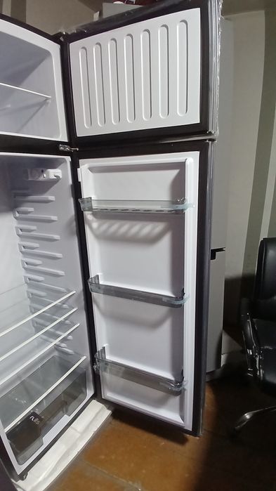 Rulls xaladejik de frost 240 litir 3yil servizni garyantas bor