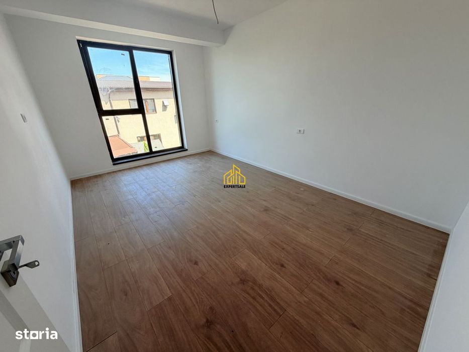 Duplex Modeen/ Prelungirea Ghencea / 4 camere/Ansamblu Privat