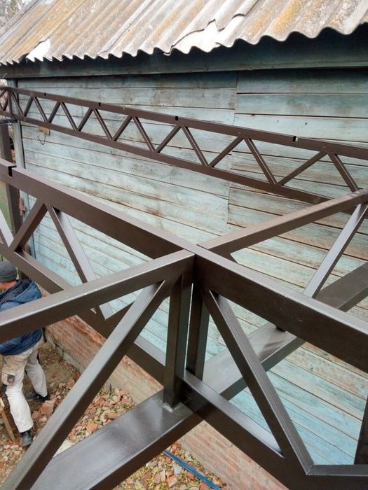 Металлический конструкции на заказ.