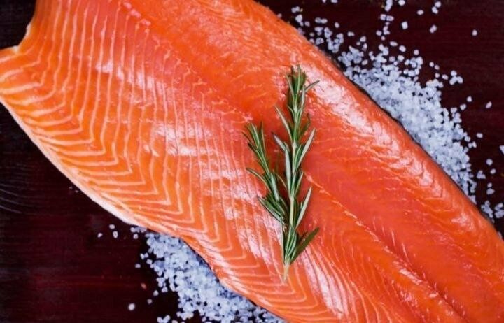 Продам Копчёная форель