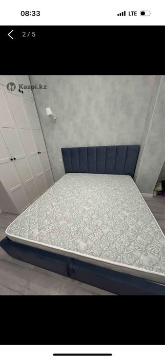 Двухспальняя кровать