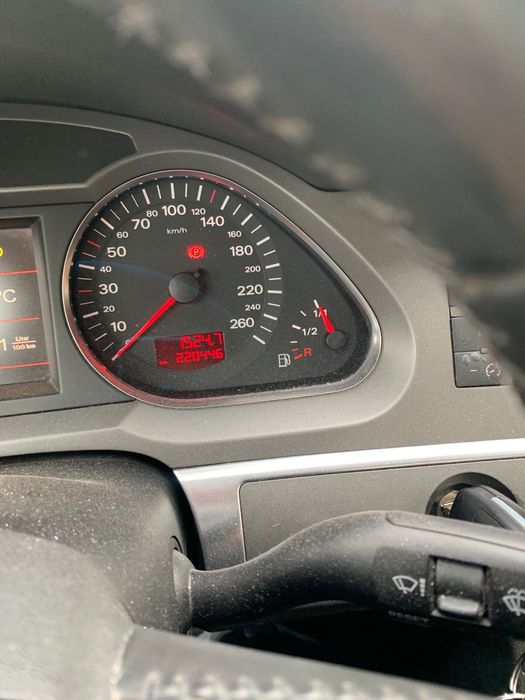 Vând Audi A6, anul 2006, motor 2.0 diesel