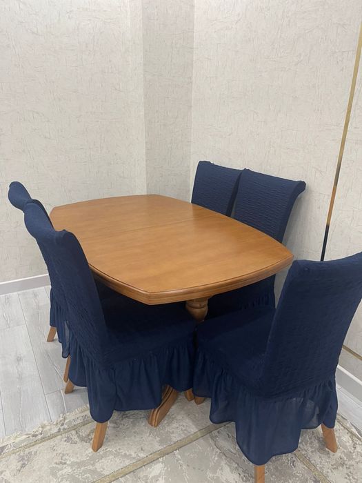 Продам диван и стол