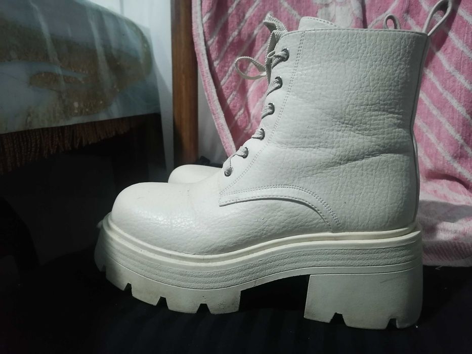 Продам сапоги размер 37