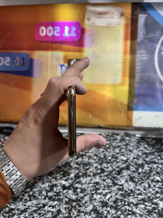 Iphone XS MAX Gold 256 77%