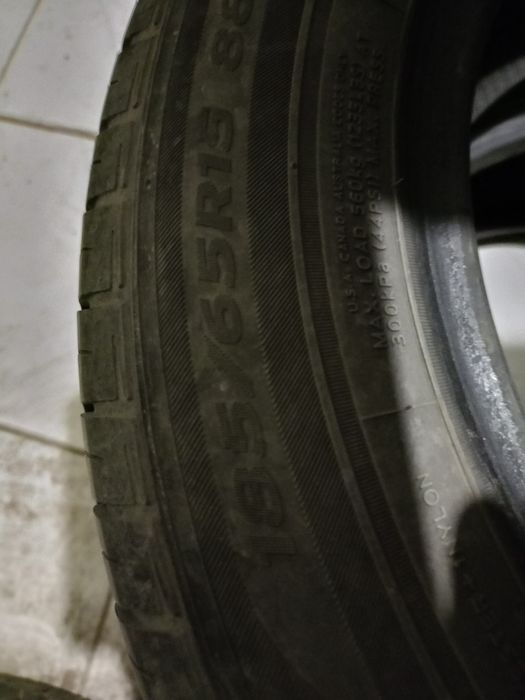 Продам шины на 15 2штуки