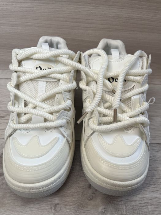 Кроссовки новые , 38-40 размер