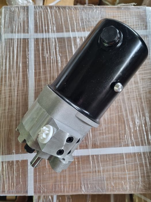 Pompa hidraulica Massey Ferguson 100bar/1500/min și 110bar/1500/min