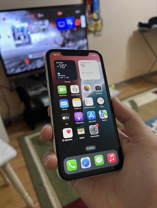 Продается айфон 11