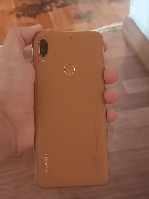 Huawei y2019 за 5000