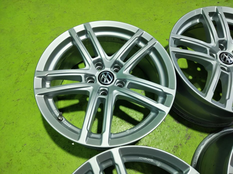 17 5x112 Vw Tiguan Passat Audi A4 A5 A6 лети джанти 5х112
