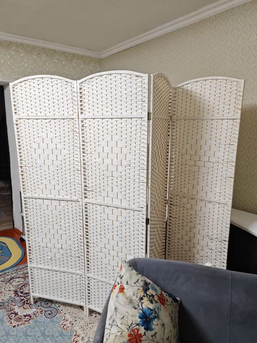 Ширма в хорошем состоянии