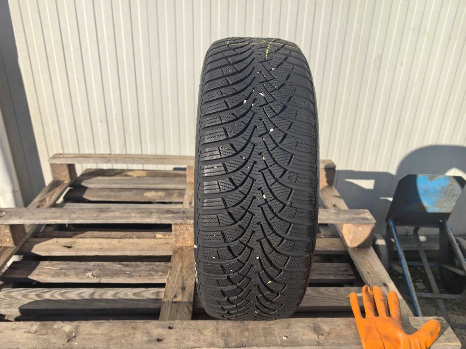 205/55/16 Гудиър ДОТ 2017 г - Само 1 брой гума