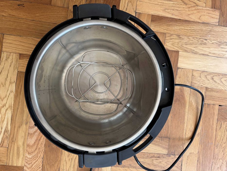 Instant Pot Duo Evo Plus 5.7 литра