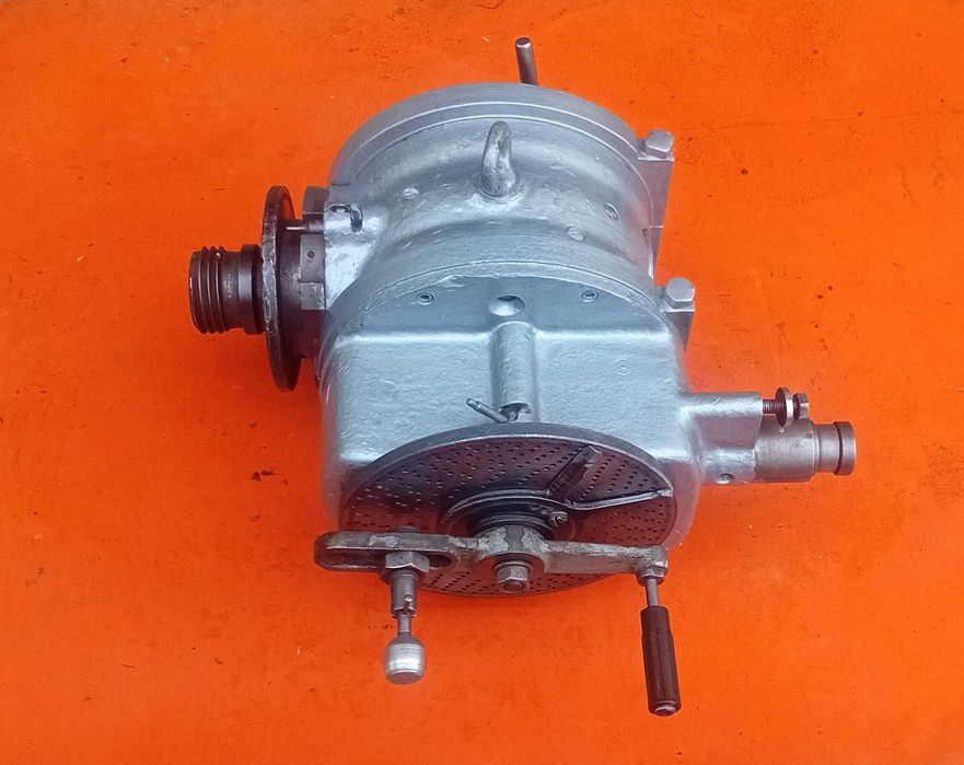 B208 Cap divizor universal inclinabil freza FU 25 32 36 Cugir